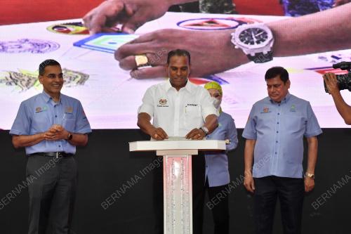 DATUK SERI M SARAVANAN