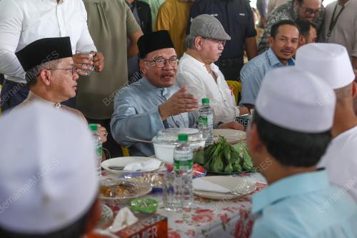 DATUK SERI ANWAR IBRAHIM