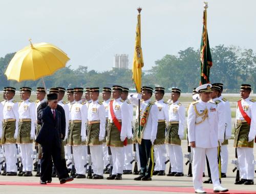 KL11_03122012_AGONG