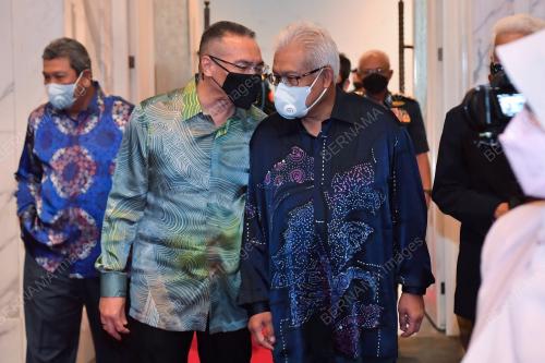 DATUK SERI HISHAMMUDDIN TUN HUSSEIN