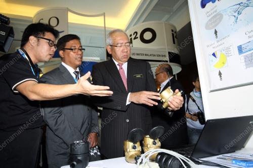 KL11_03914_DATUK_SERI_MAHDZIR_03092014