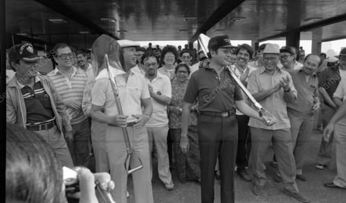 KL11_04022015_GOTONG_ROYONG