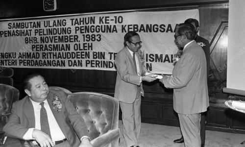 KL11_04022015_ULANG_TAHUN_PENGGUNA