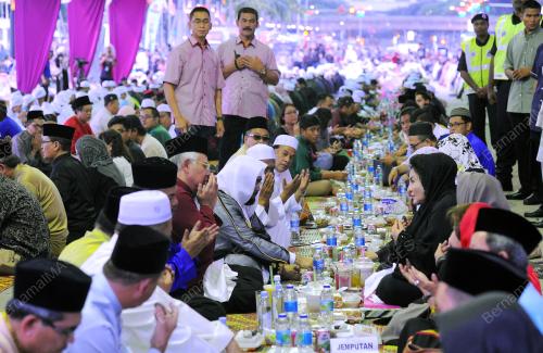 KL11_04062017_IFTARKL