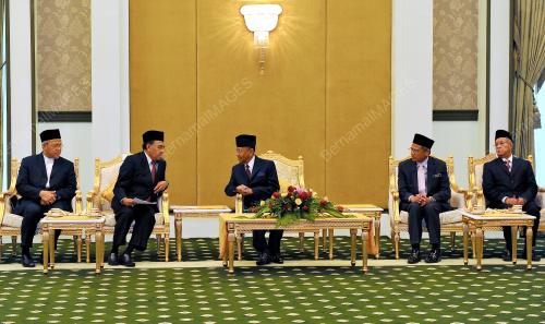 KL11_04072012_AGONG