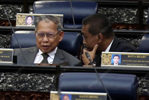 DATUK SERI MUSTAPA MOHAMED