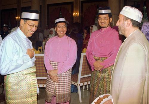 KL11_05022016_BUKA_PUASA