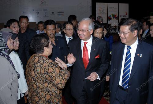 MOHD NAJIB TUN ABDUL RAZAK
