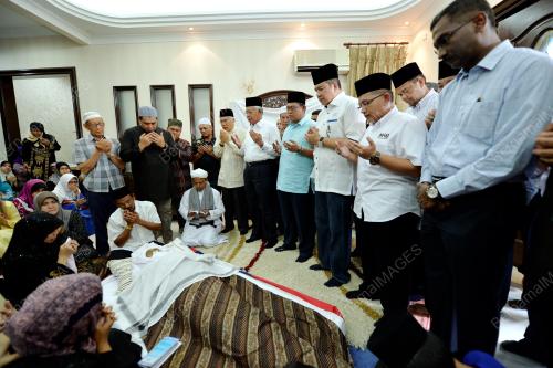 KL11_05052014_PM_ZIARAH