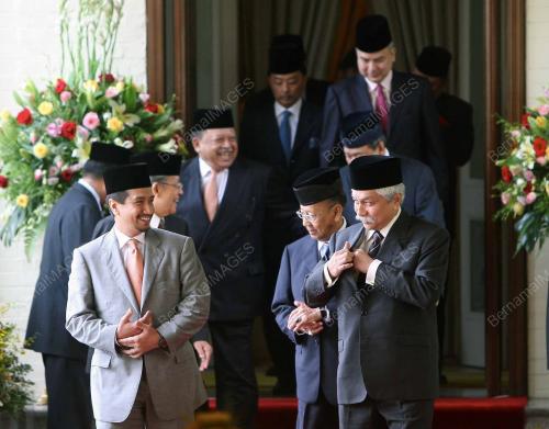 TUANKU MIZAN ZAINAL ABIDIN