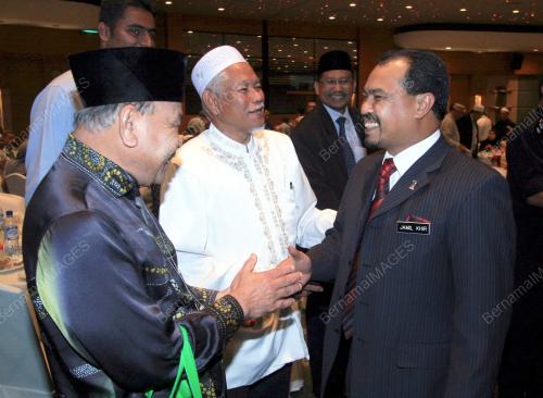 JAMIL KHIR BAHAROM