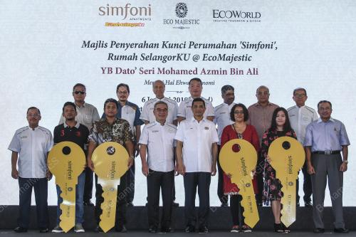 KL11_06012019_AZMIN_BN20191057501