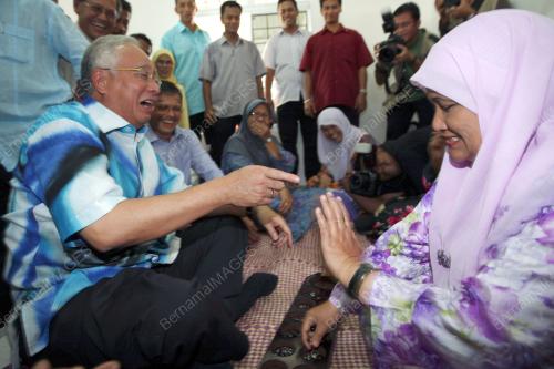 MOHD NAJIB TUN ABDUL RAZAK