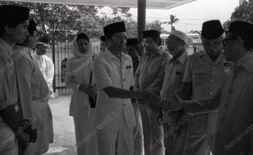 KL11_07012015_JENAZAH_HUSSAIN
