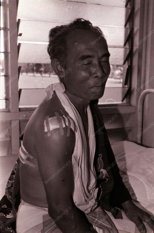 MANGSA AMUK KALUMPANG