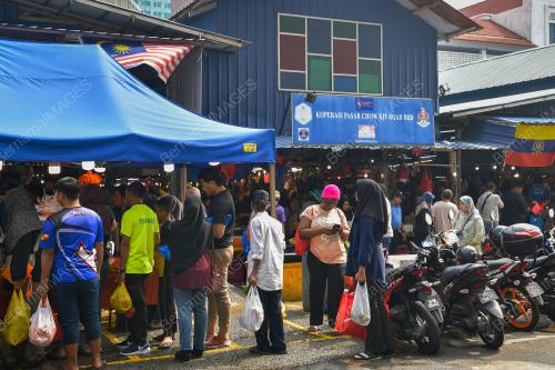PERSIAPAN MENJELANG AIDIL FITRI