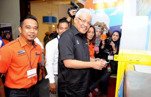 KL11_07052016_HAMZAH_FRANCAIS