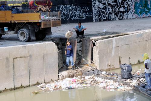 KL11_07082012_SAMPAH
