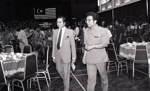 KL11_08012015_PM_FORUM_INTAN