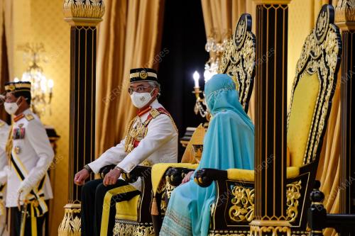 AL-SULTAN ABDULLAH RI'AYATUDDIN AL-MUSTAFA BILLAH SHAH