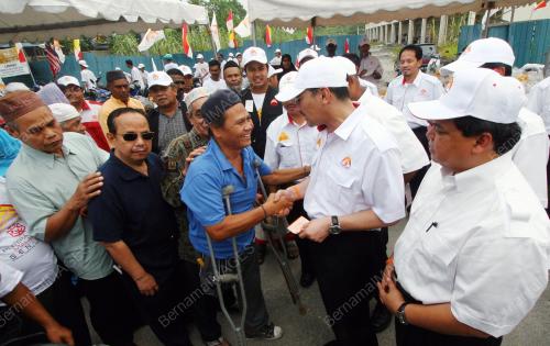 HISHAMMUDIN TUN HUSSEIN