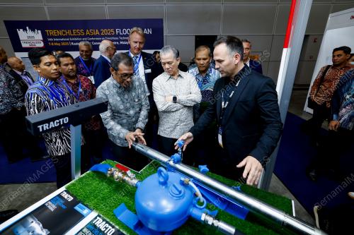 DATUK SERI FADILLAH YUSOF