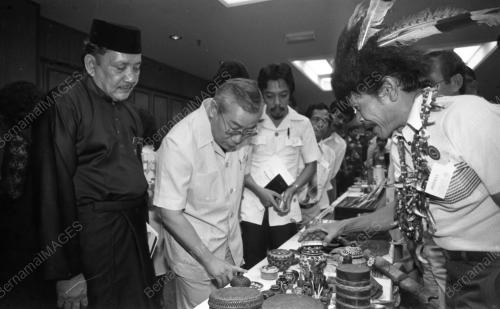 KL11_08092015_PAMERAN_TRADISIONAL