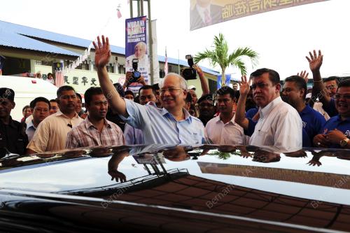 DATUK SERI MOHD NAJIB TUN ABDUL RAZAK