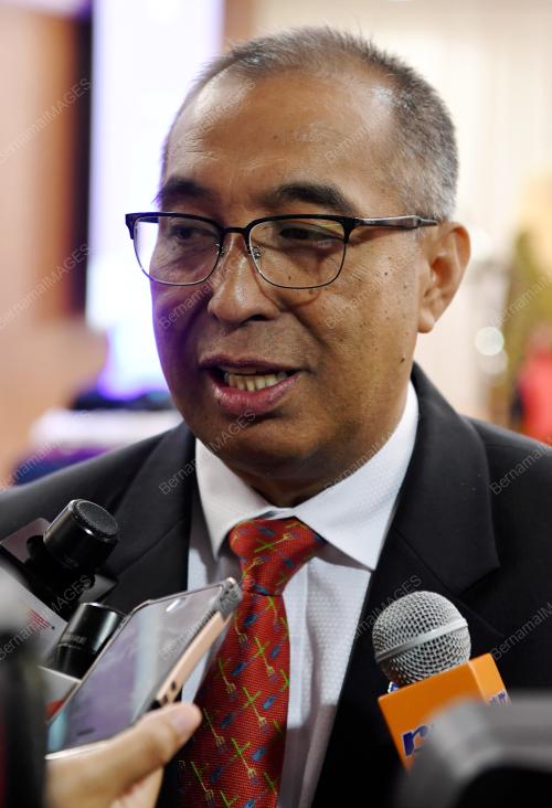 KL11_08112017_SALLEH_BUKU_BN201711070673