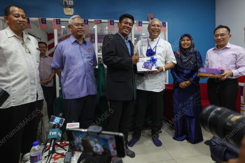 TAN SRI ANNUAR MUSA