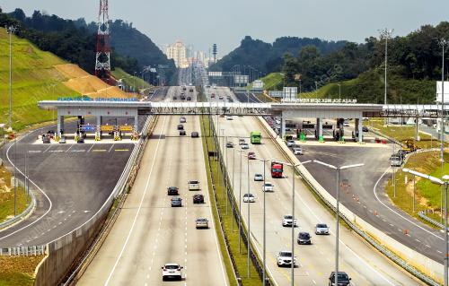 KL11_08122015_HIGHWAY