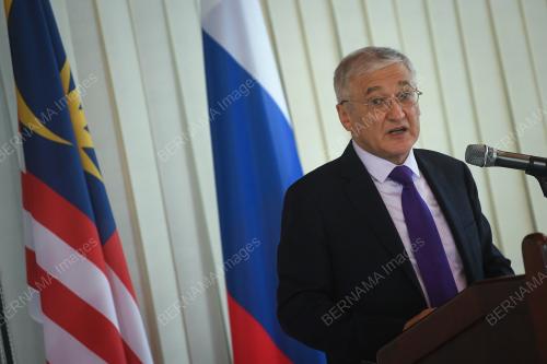 DATUK AYOB KHAN MYDIN PITCHAY