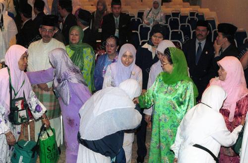 TUANKU FAUZIAH TENGKU ABDUL RASHID