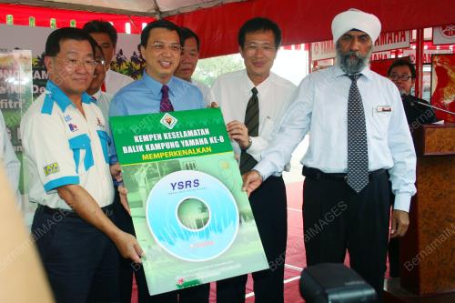 DATUK LIOW TIONG LAI