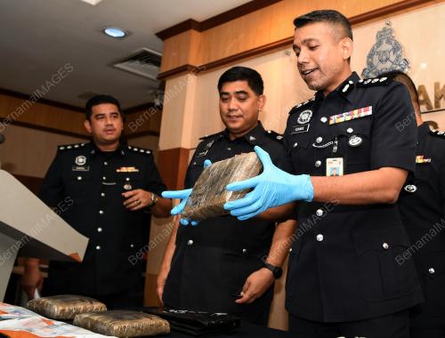 JENAYAH PECAH RUMAH