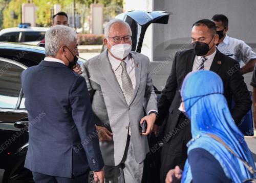 DATUK SERI NAJIB TUN RAZAK