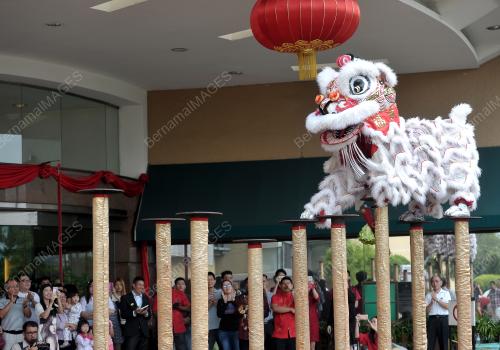 KL11_10022016_CNY