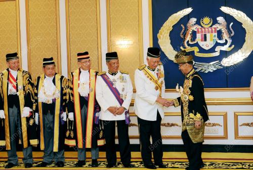 KL11_10032014_AGONG_PARLIMEN
