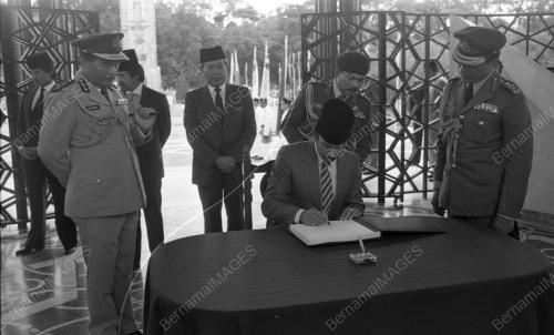 KL11_10032015_SULTAN_TUGU