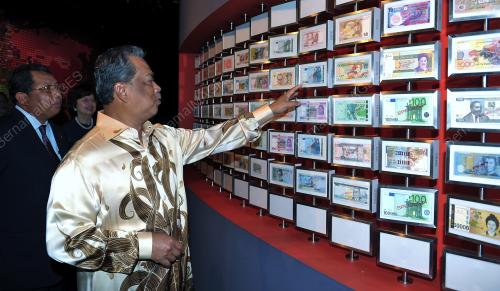 TAN SRI MUHYIDDIN MOHD YASSIN