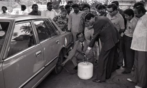 SAMY VELLU