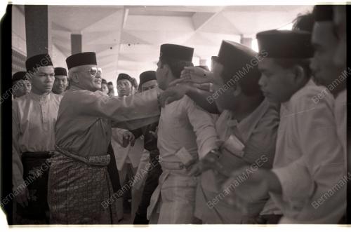 AGONG SEMBAHYANG JUMAAT DI MASJID NEGARA