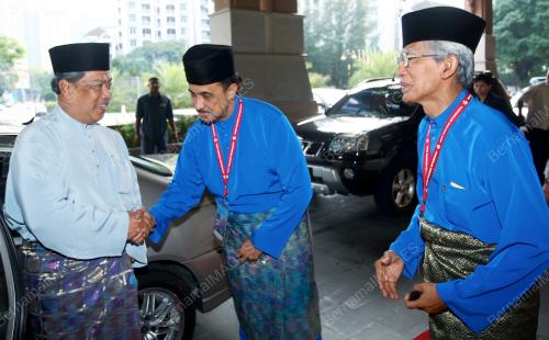 MUHYIDDIN YASSIN