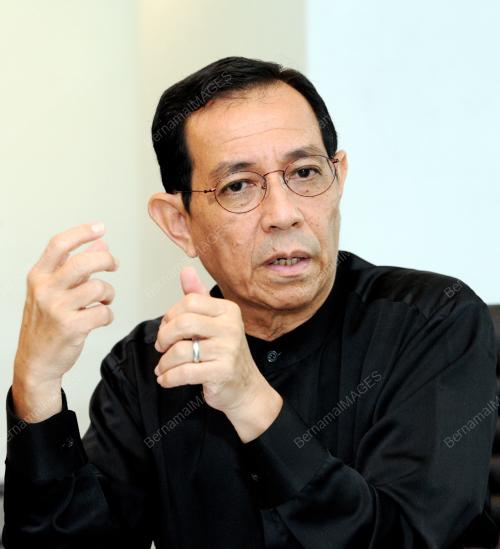 KL11_11092013_DZULKIFLI_MEDIA