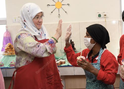 KL11_11092019_PERMAISURI_BN201908208626