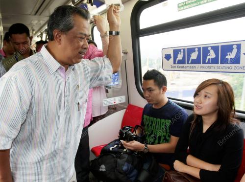 KL11_12022011_MUHYIDDIN