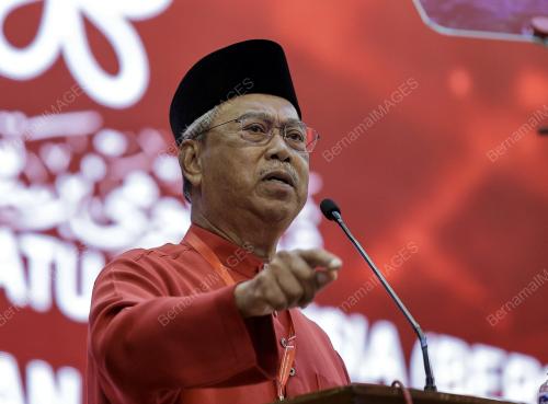 TAN SRI MUHYIDDIN YASSIN