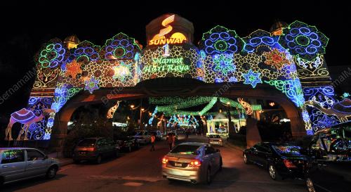 KL11_12082012_KEMERIAHAN