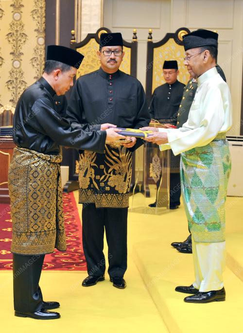 KL11_12092014_ISTANA