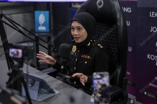 ZAINAB ABDUL MALIK